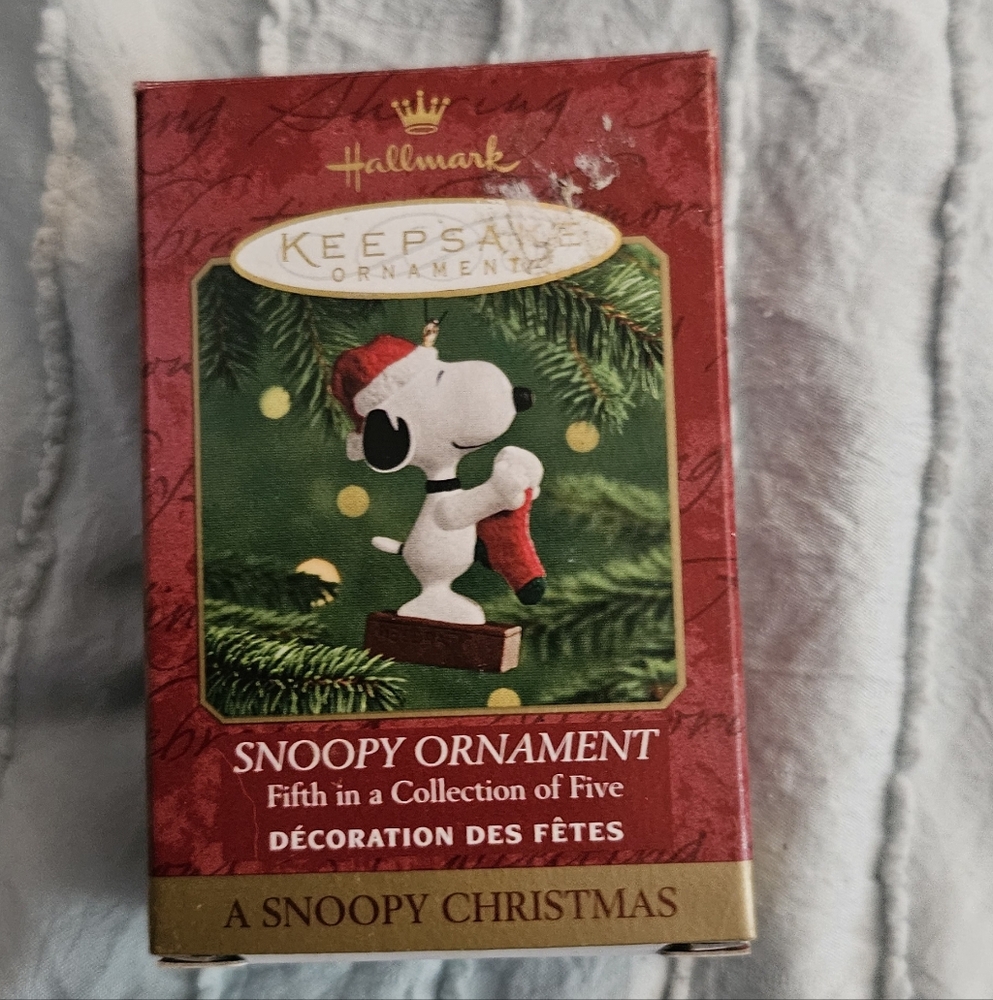 Hallmark Peanuts Snoopy Christmas Holiday Ornament 50th Anniverary